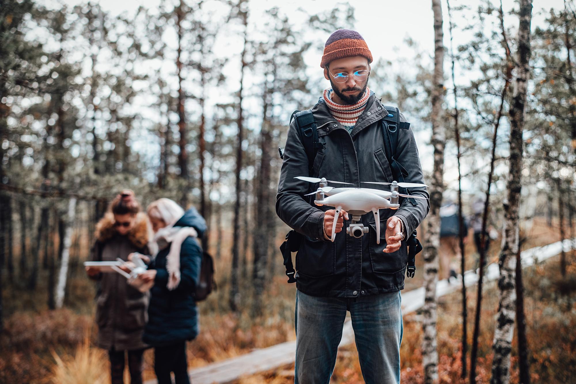 tech/bearded-guy-with-drone